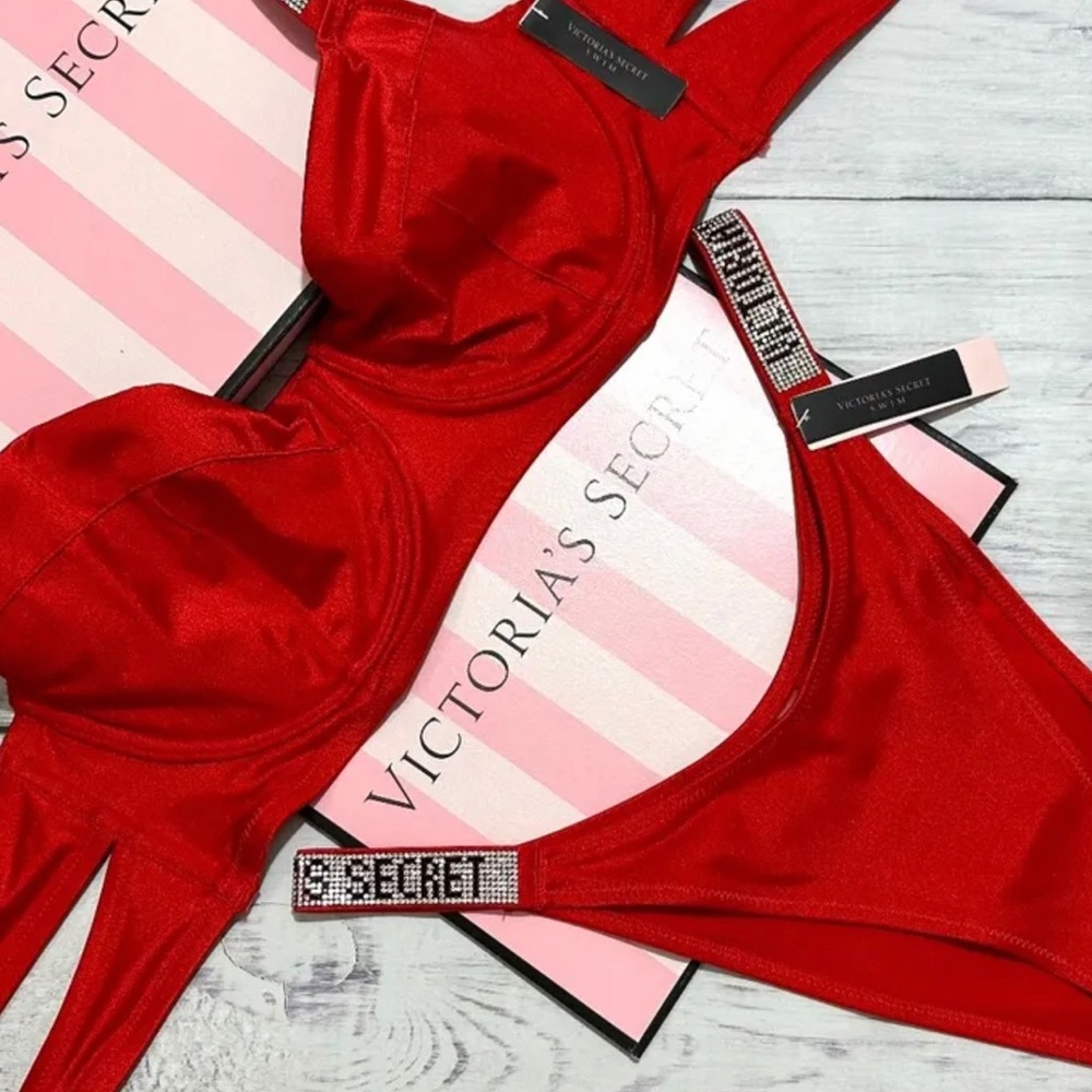 Victorias Secret Wicked Unlined Underwire  Rhinestones Shine Strap SWIM SET Red